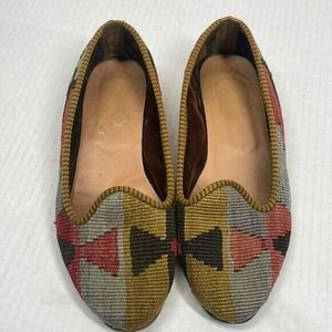 The Nomadic Collection wool upper flats size 6 6.5